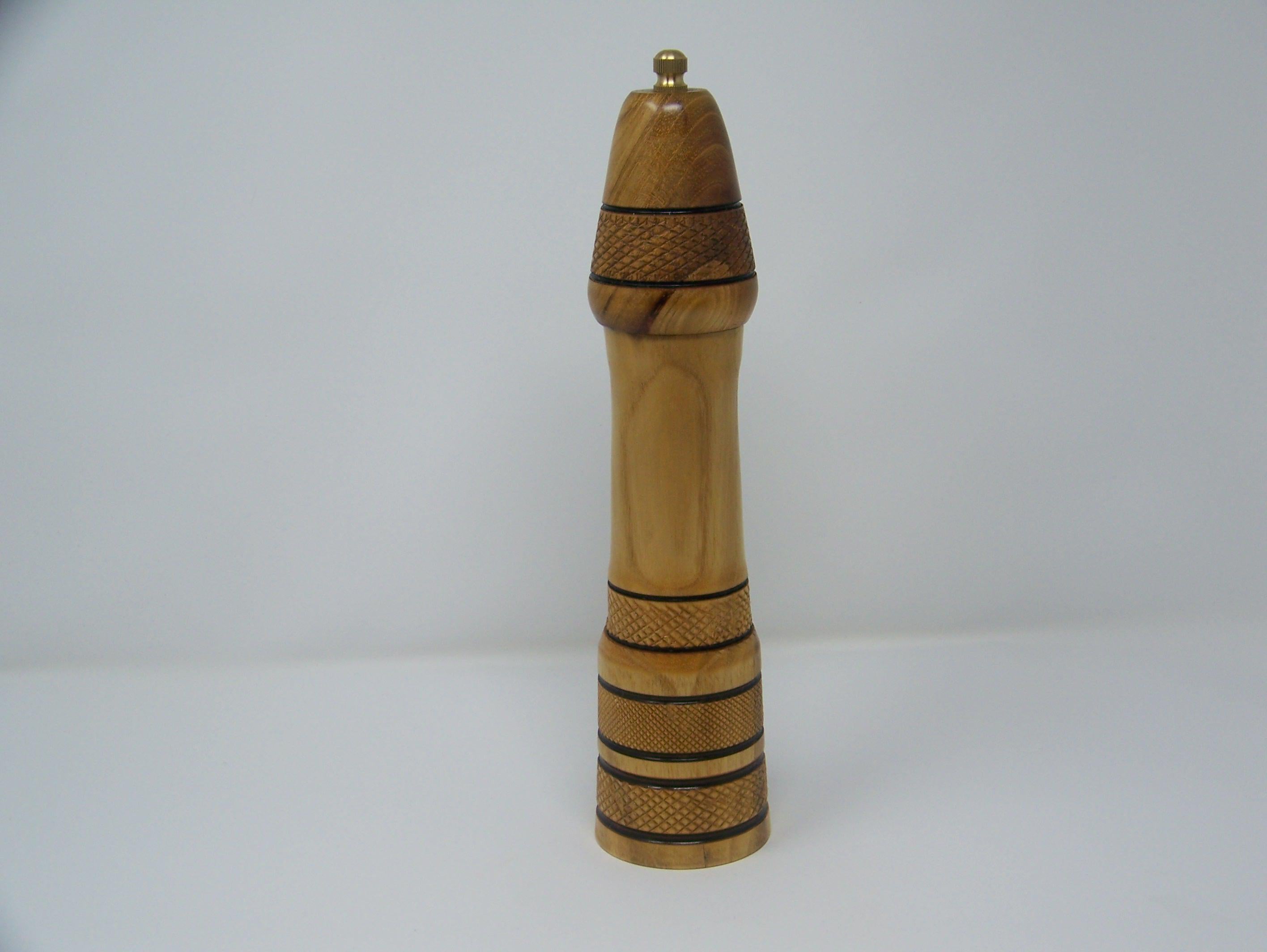 Pepper Grinder -  Pro Grind - Ceramic Mechanism