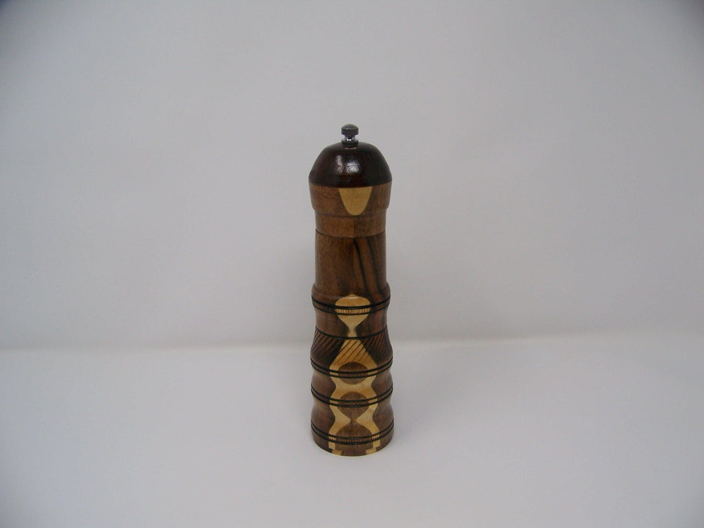 Pepper Grinder - Pro Grind - Ceramic Mechanism - Hardwood