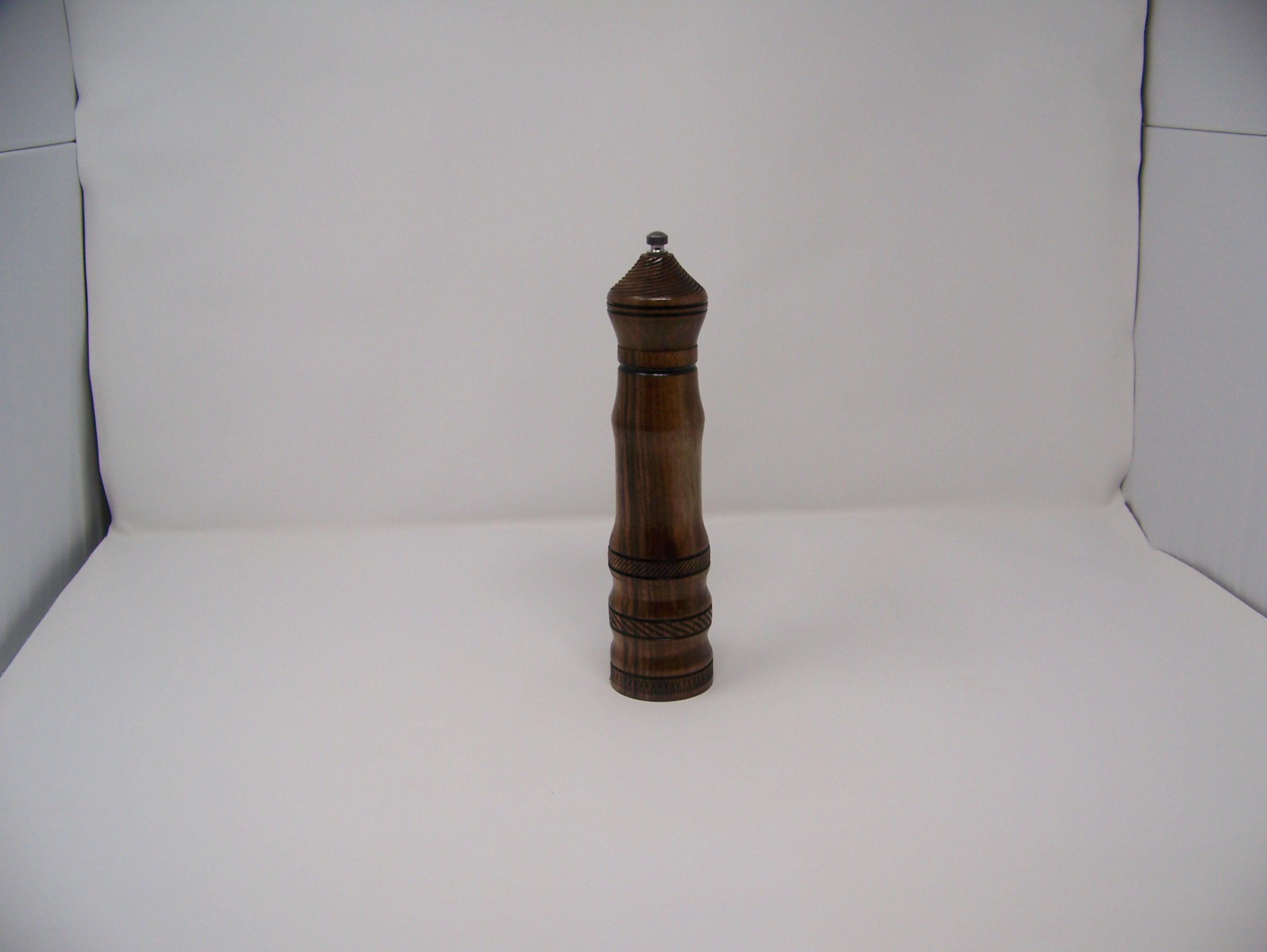 Pepper Grinder - Pro Grind - Ceramic Mechanism:  Hardwoods