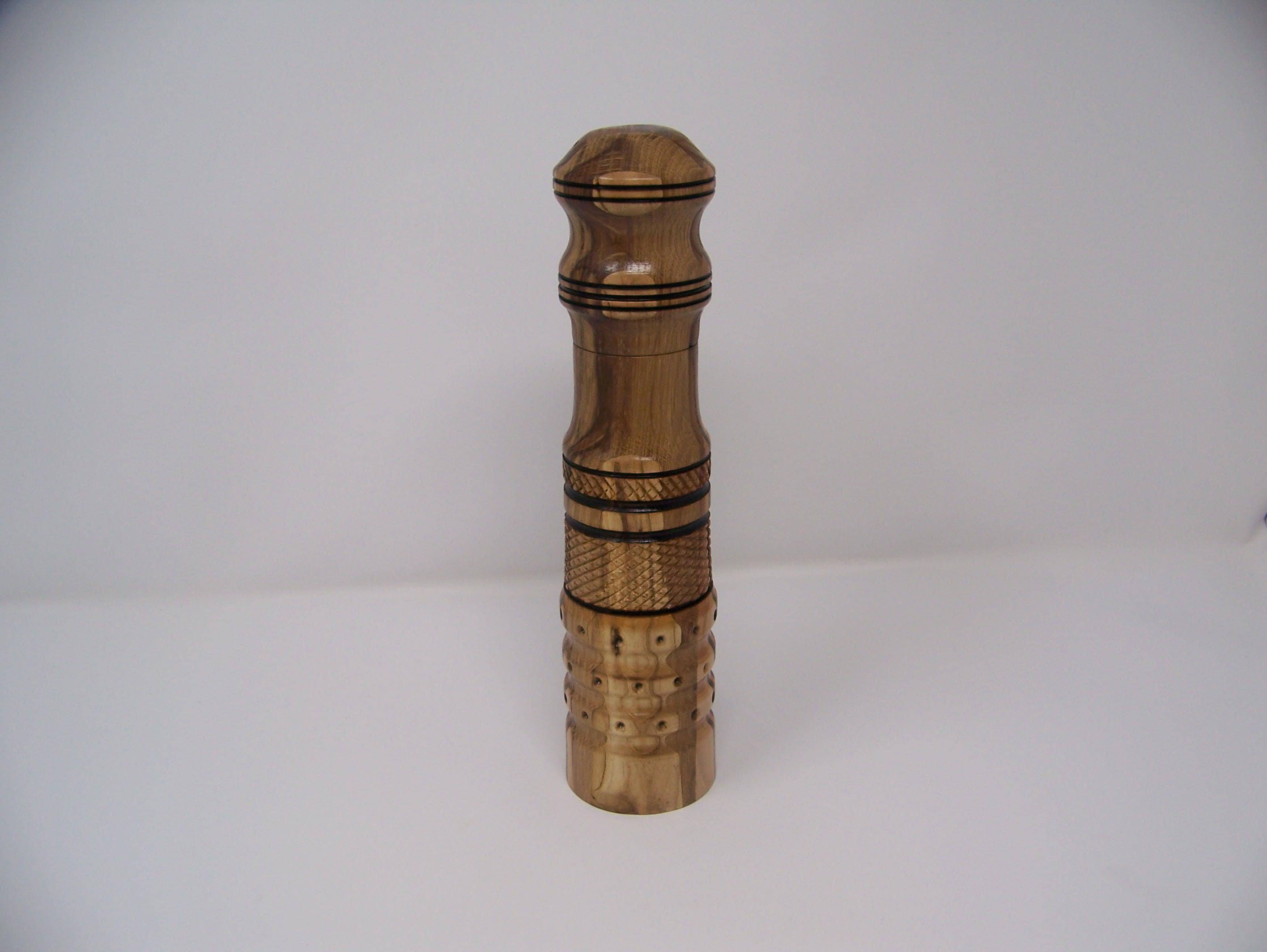 Pepper Grinder - Crush Grind - Ceramic Mechanism - Hardwood