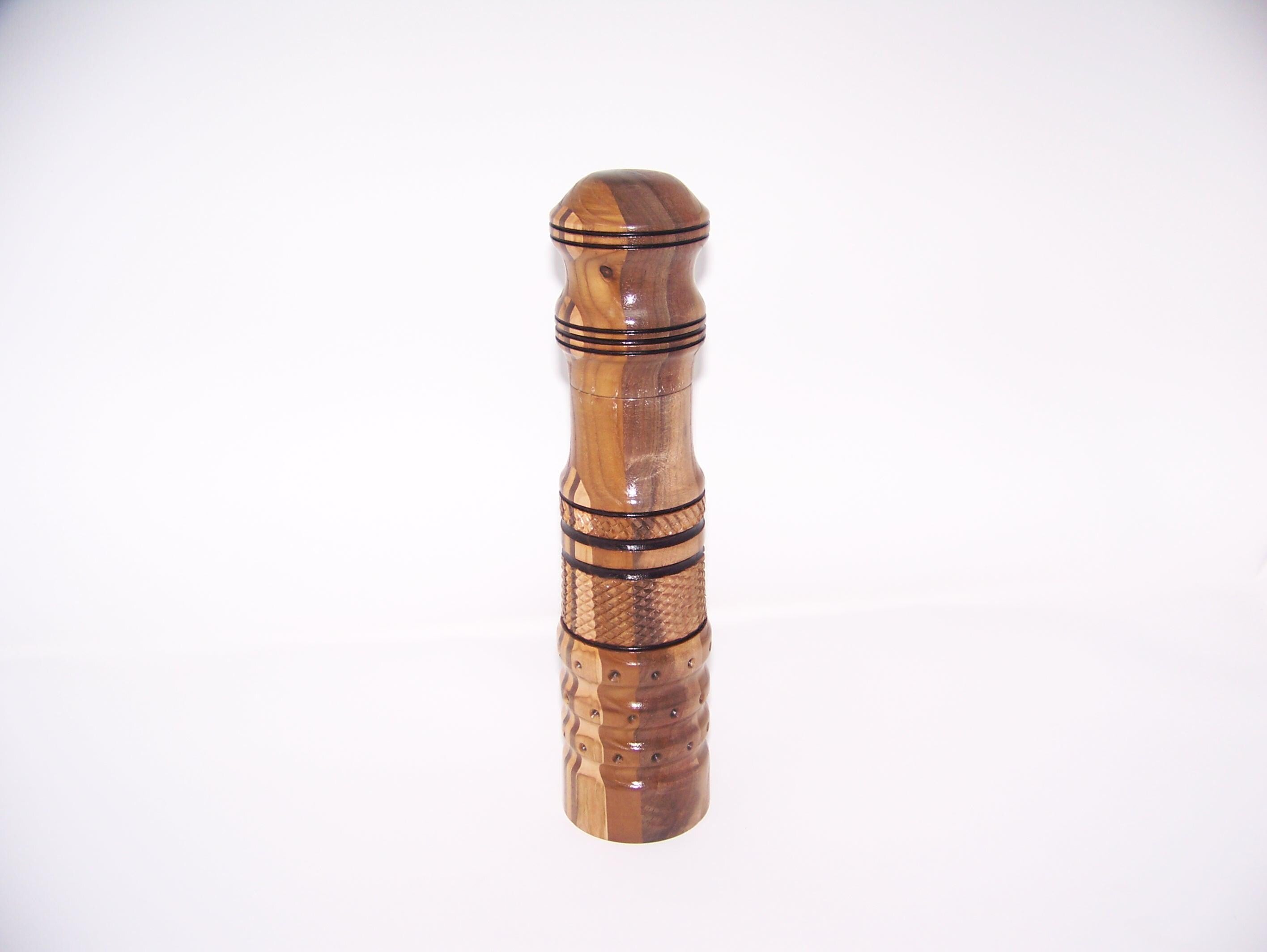 Pepper Grinder - Crush Grind - Ceramic Mechanism - Hardwood