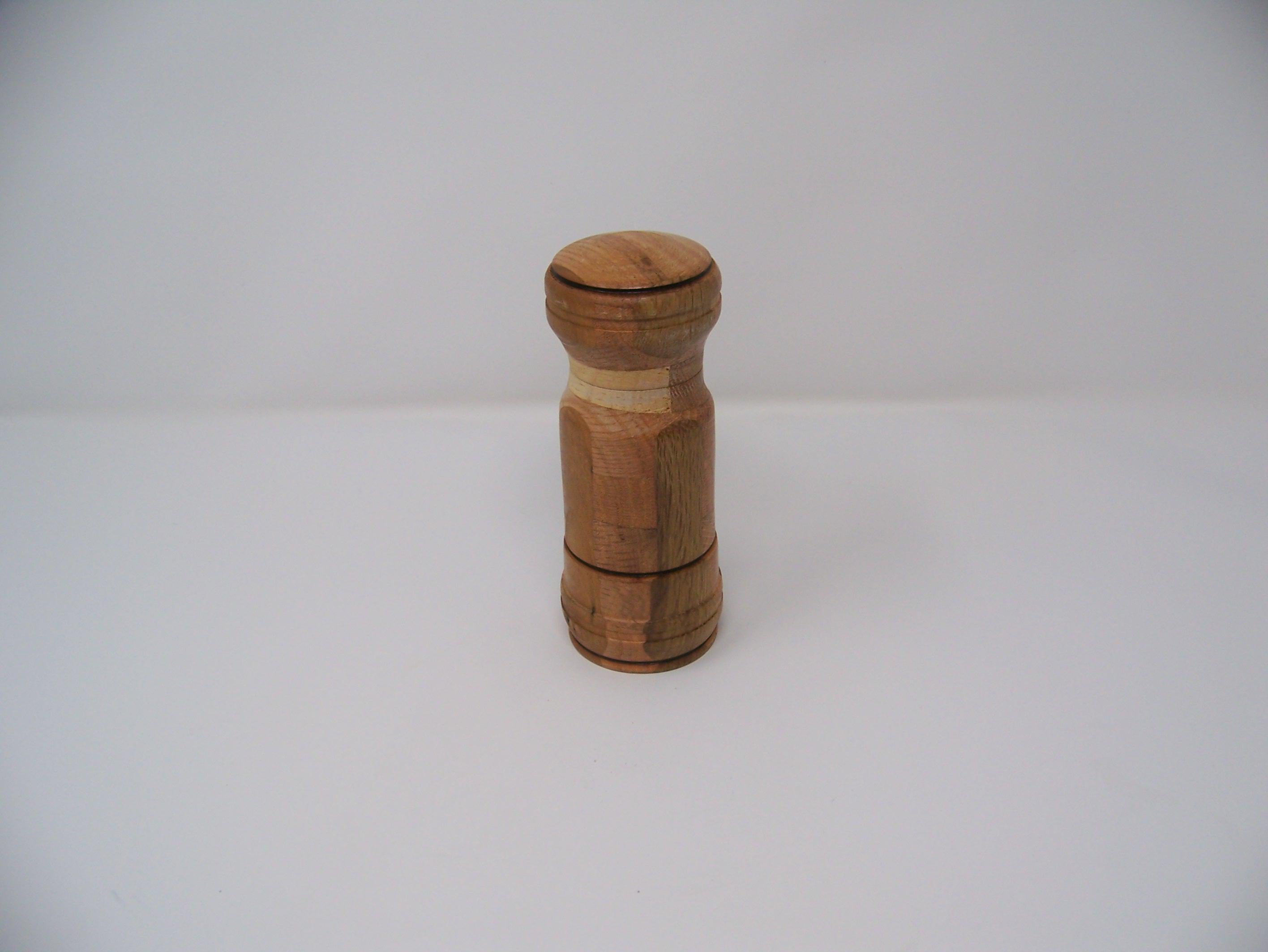 Pepper Grinder -  Crush Grind -  Hardwoods - Food Safe