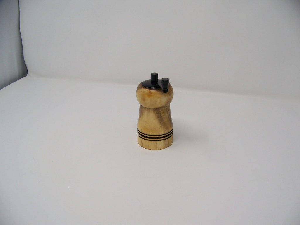 Mini Salt or Pepper Grinder - Top Grinder - Ceramic mechanism - hardwoods: Locust