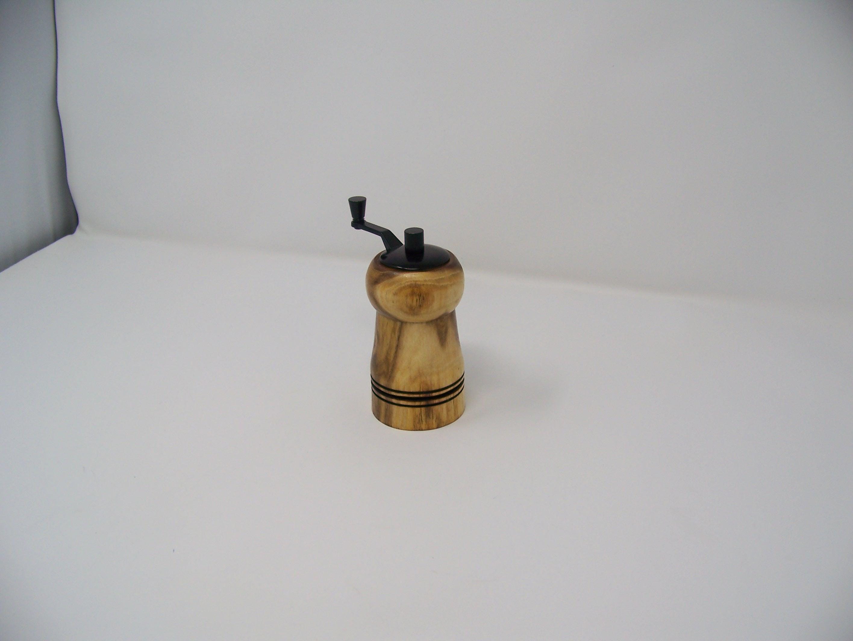 Mini Salt or Pepper Grinder - Top Grinder - Ceramic mechanism - hardwoods: Locust