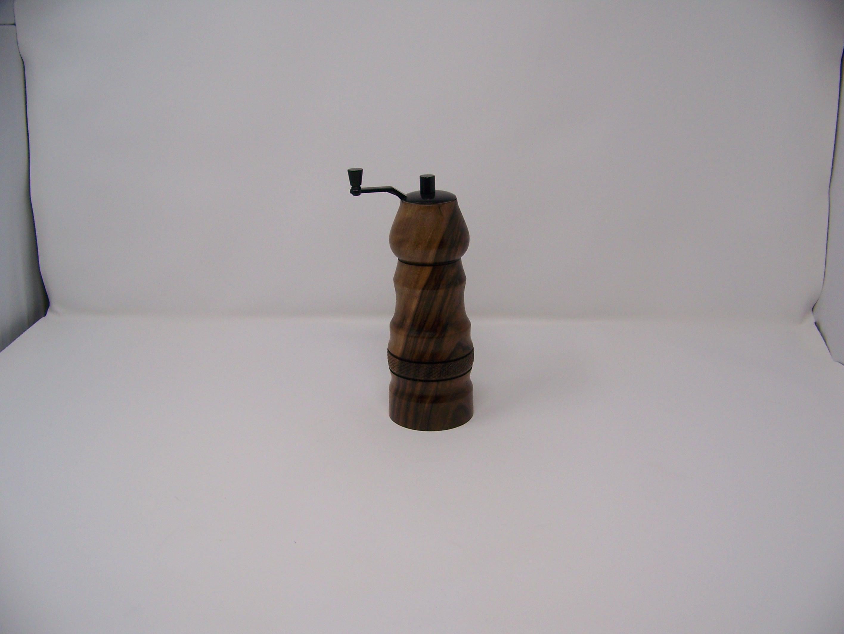 Pepper Grinder or Salt Grinder - Top Grinder - Ceramic mechanism - hardwoods