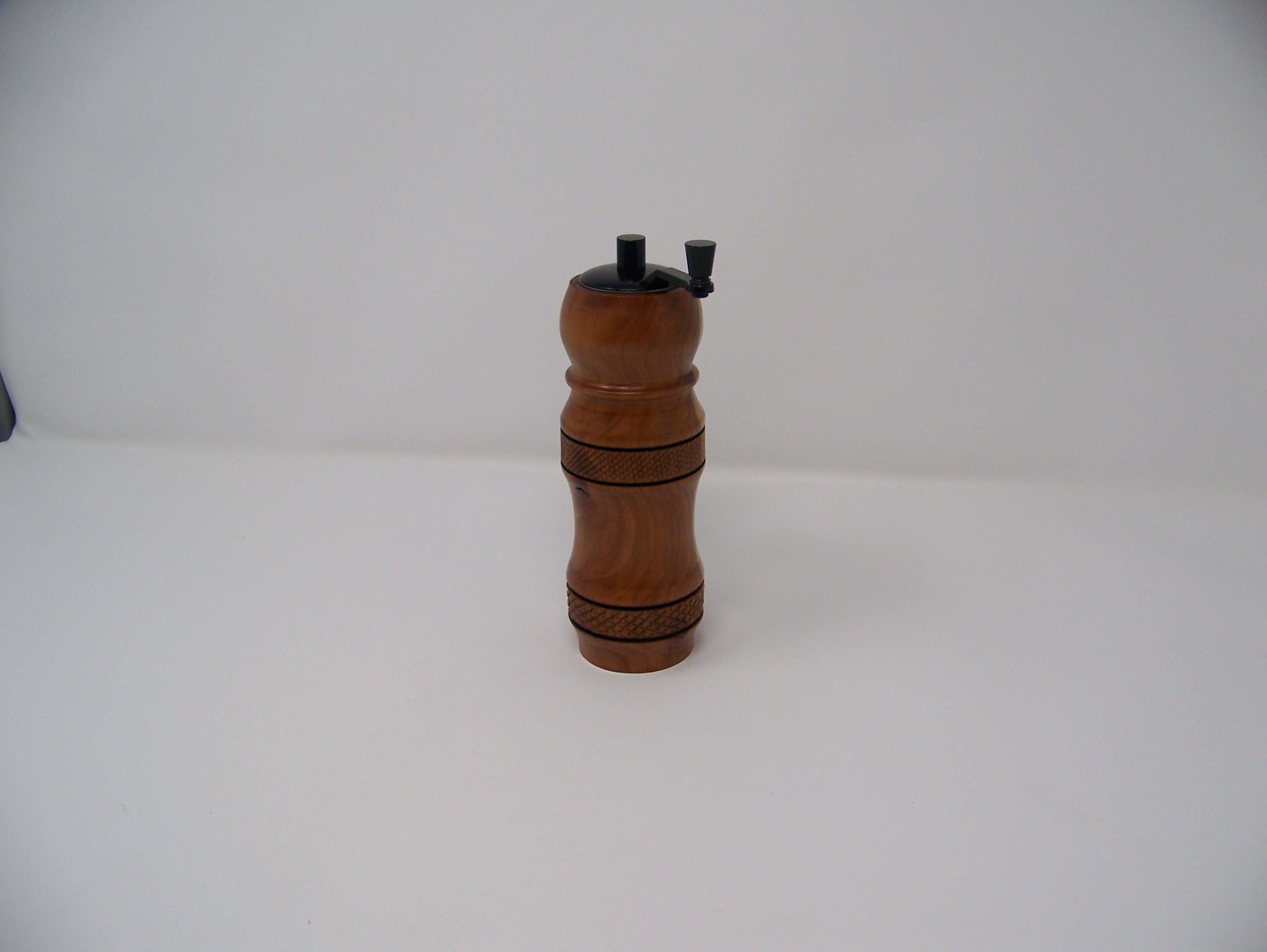 Pepper Grinder or Salt Grinder - Top Grinder - Ceramic mechanism - hardwoods