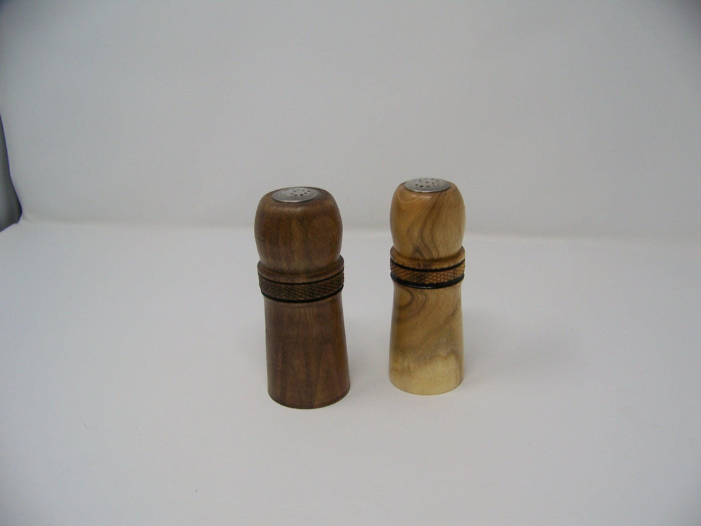 Salt and Pepper Shaker Set - hardwoods