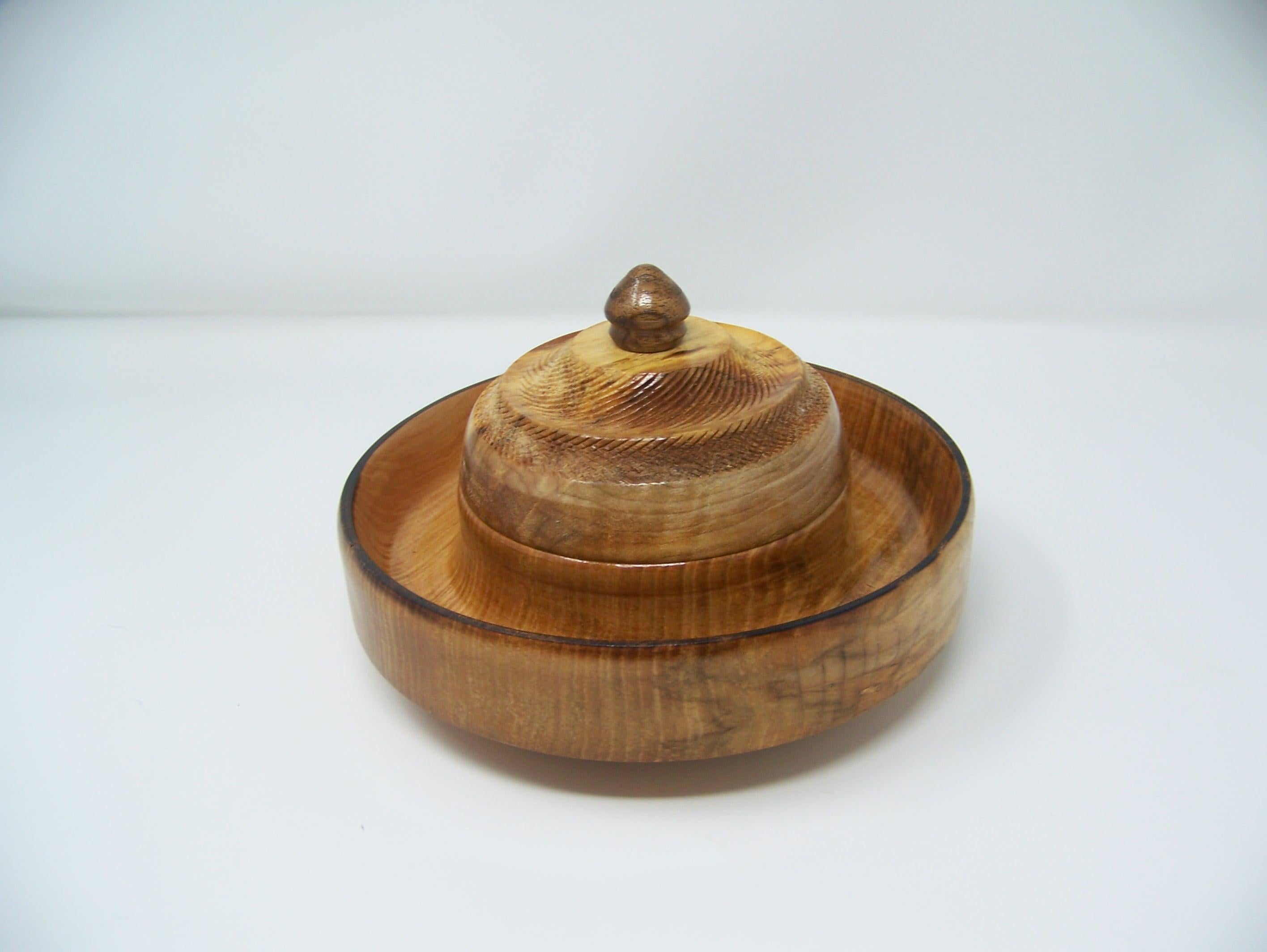 Maple Candy Dish/with cover - decorative edging on cover