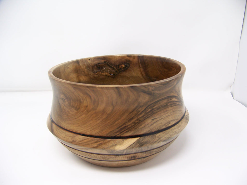 Black Walnut Bowl - Salad Bowl - Fruit Bowl - Lathe Turned