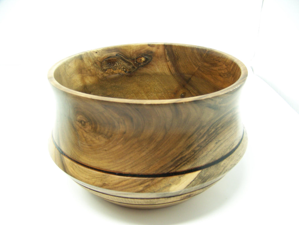 Black Walnut Bowl - Salad Bowl - Fruit Bowl - Lathe Turned