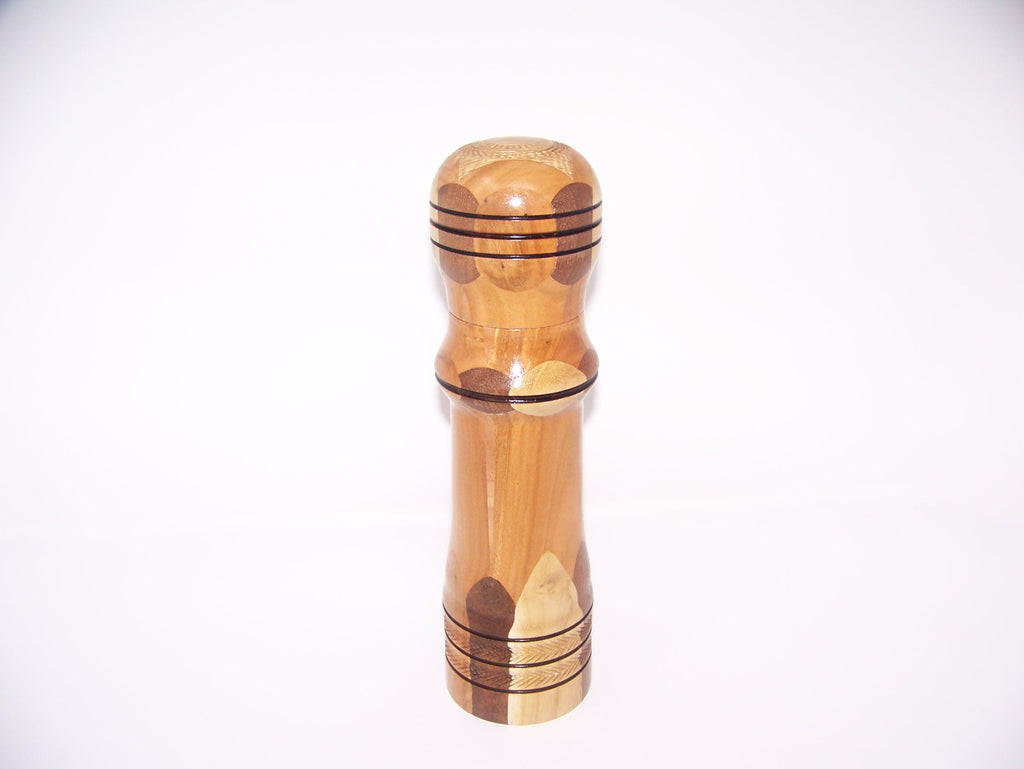 Pepper Grinder - Crush Ground - Ceramic Mechanism - Hardwood - Food Safe