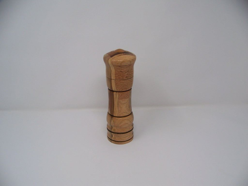 Pepper Grinder - Crush Grind - Ceramic Mechanism - Hardwood - Food safe