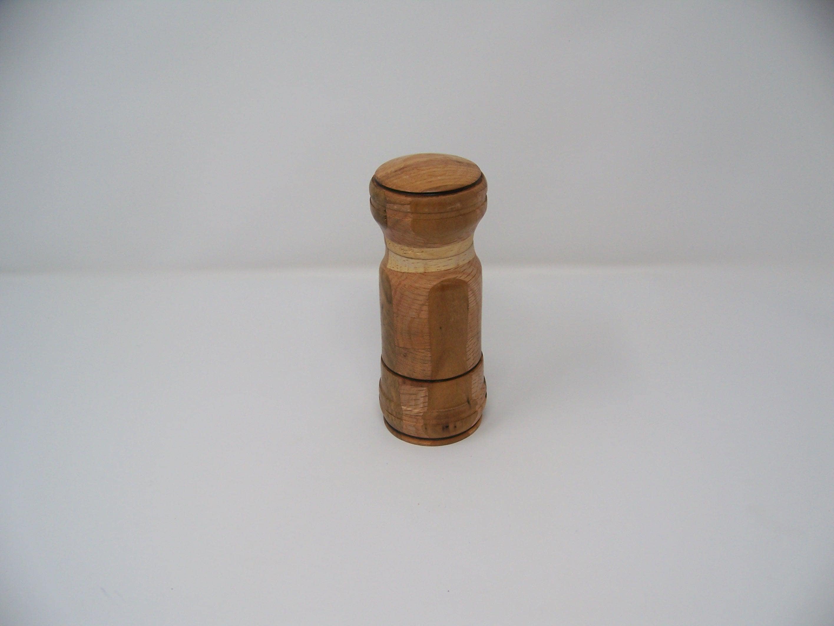 Pepper Grinder -  Crush Grind -  Hardwoods - Food Safe