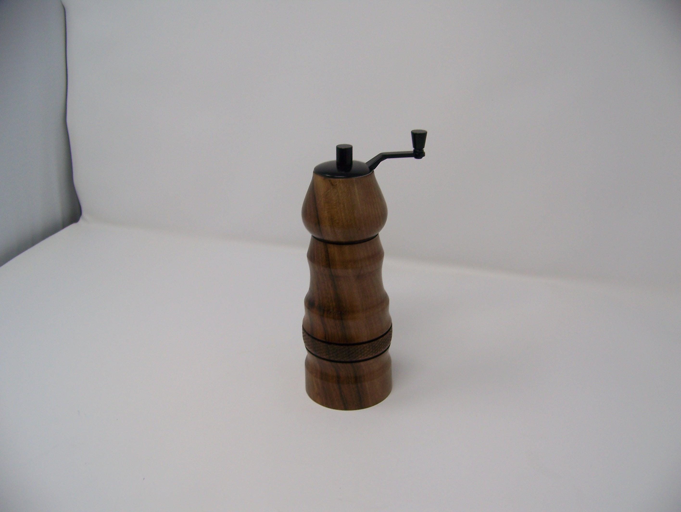 Pepper Grinder or Salt Grinder - Top Grinder - Ceramic mechanism - hardwoods