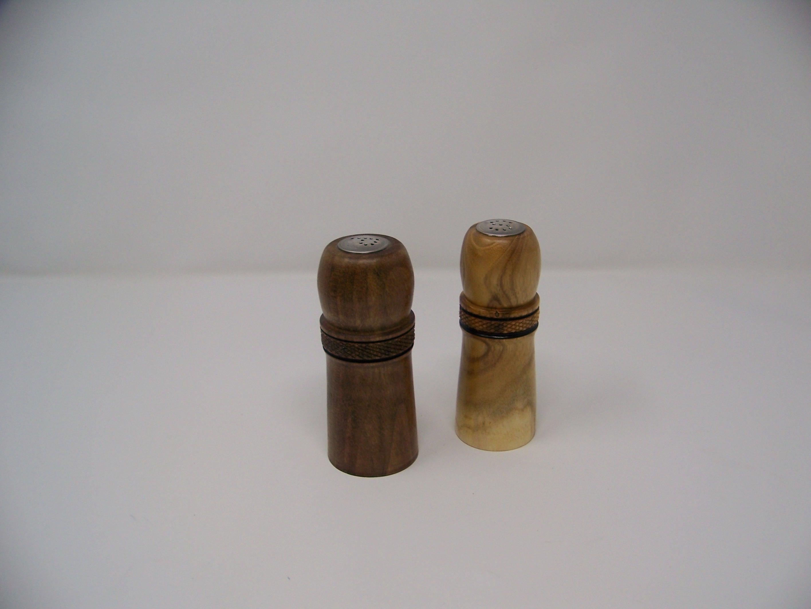 Salt and Pepper Shaker Set - hardwoods