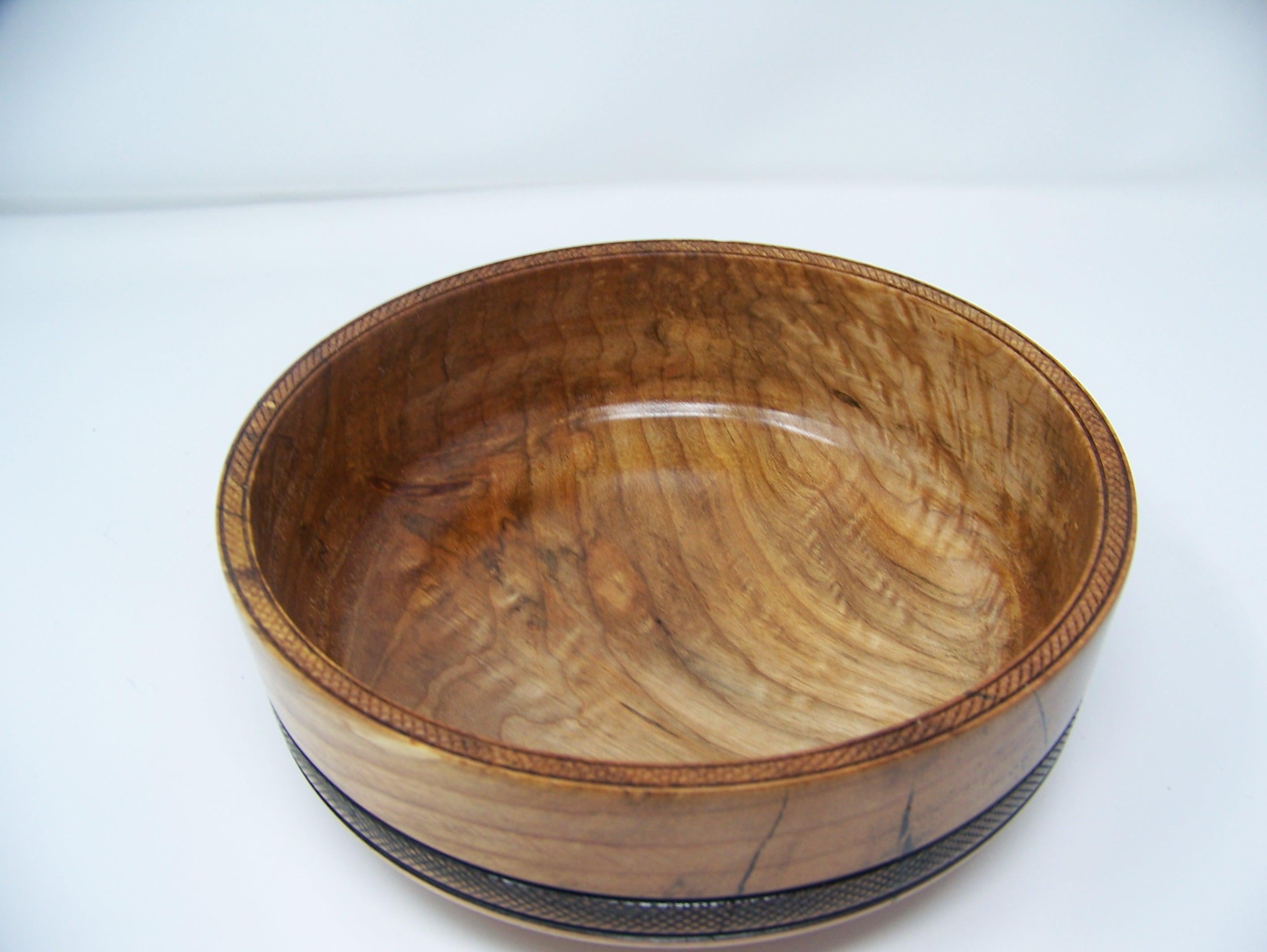 Maple Salad Bowl w/Detailing - Food Safe - Lathe Turned