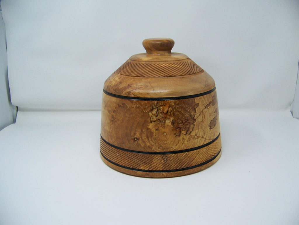 Maple Cookie Jar/Canister/Bowl with Lid - Lathe Turned - Detailing