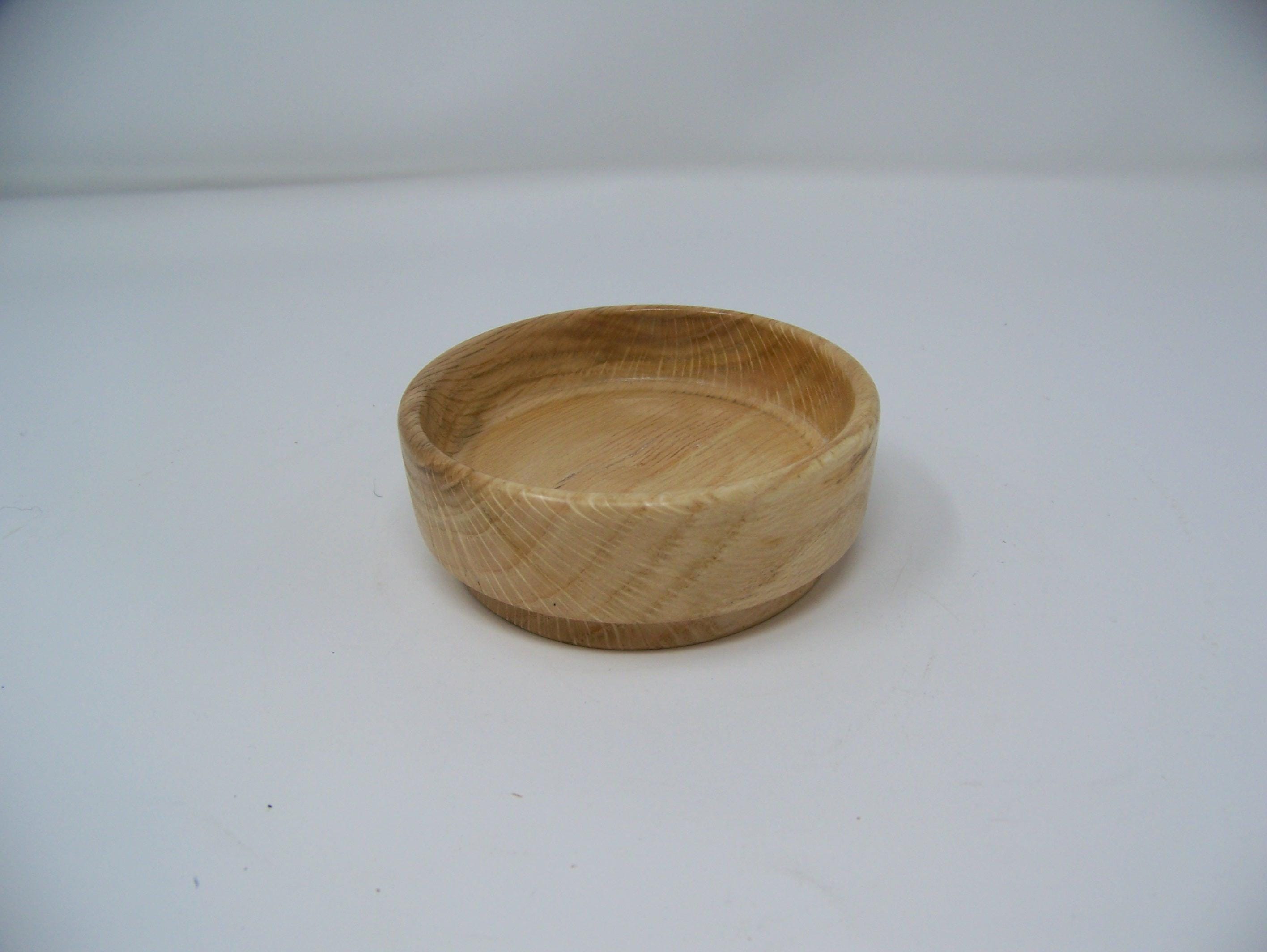 Small Oak bowl - lathe turned - Trinket Bowl