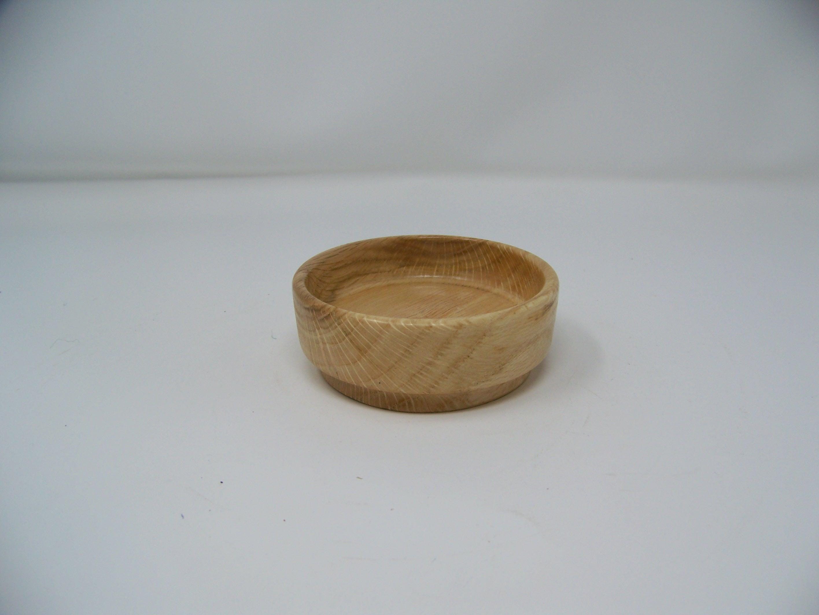 Small Oak bowl - lathe turned - Trinket Bowl
