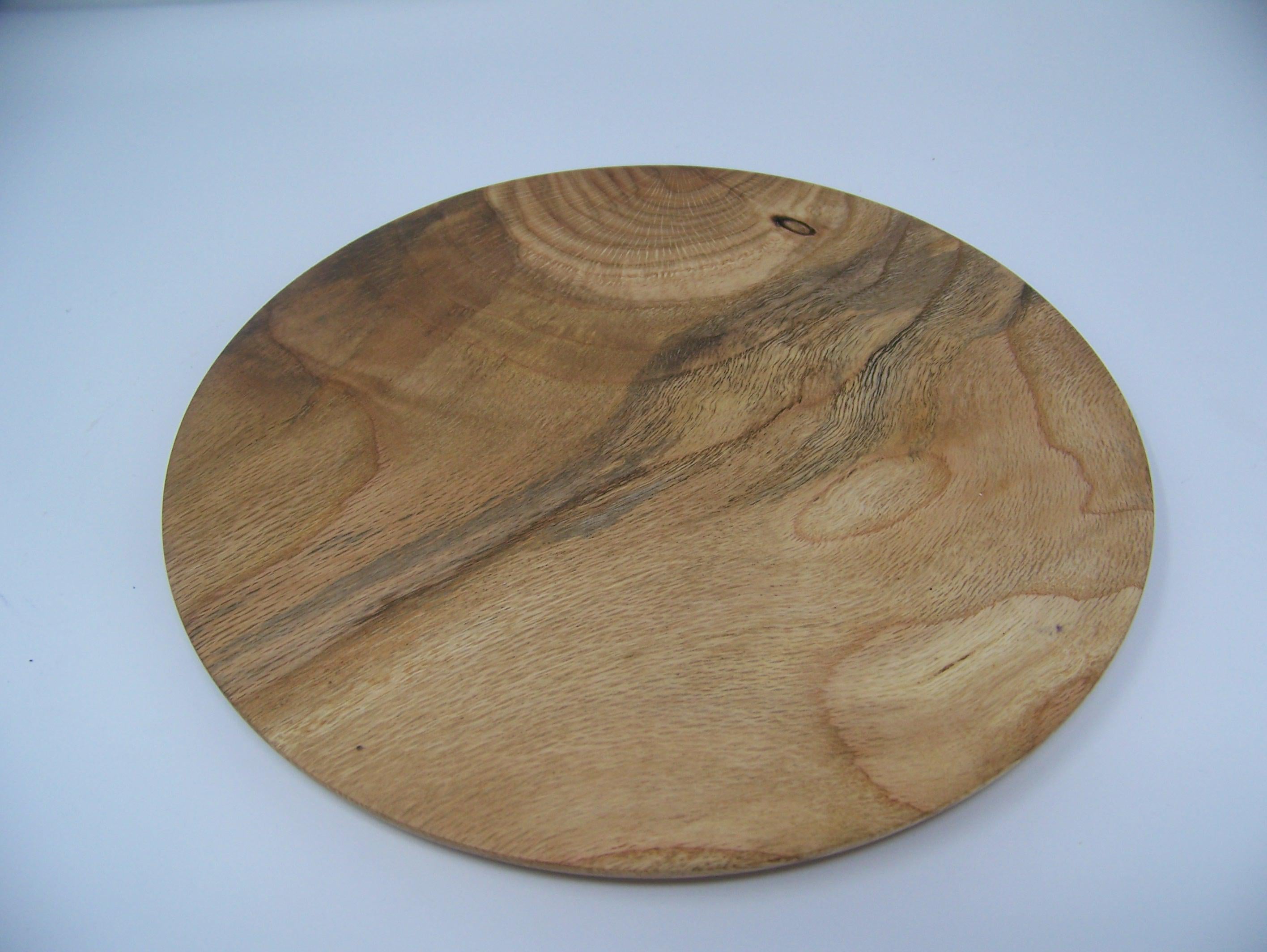 Oak Plate - serving platter - cake plate - lathe turned