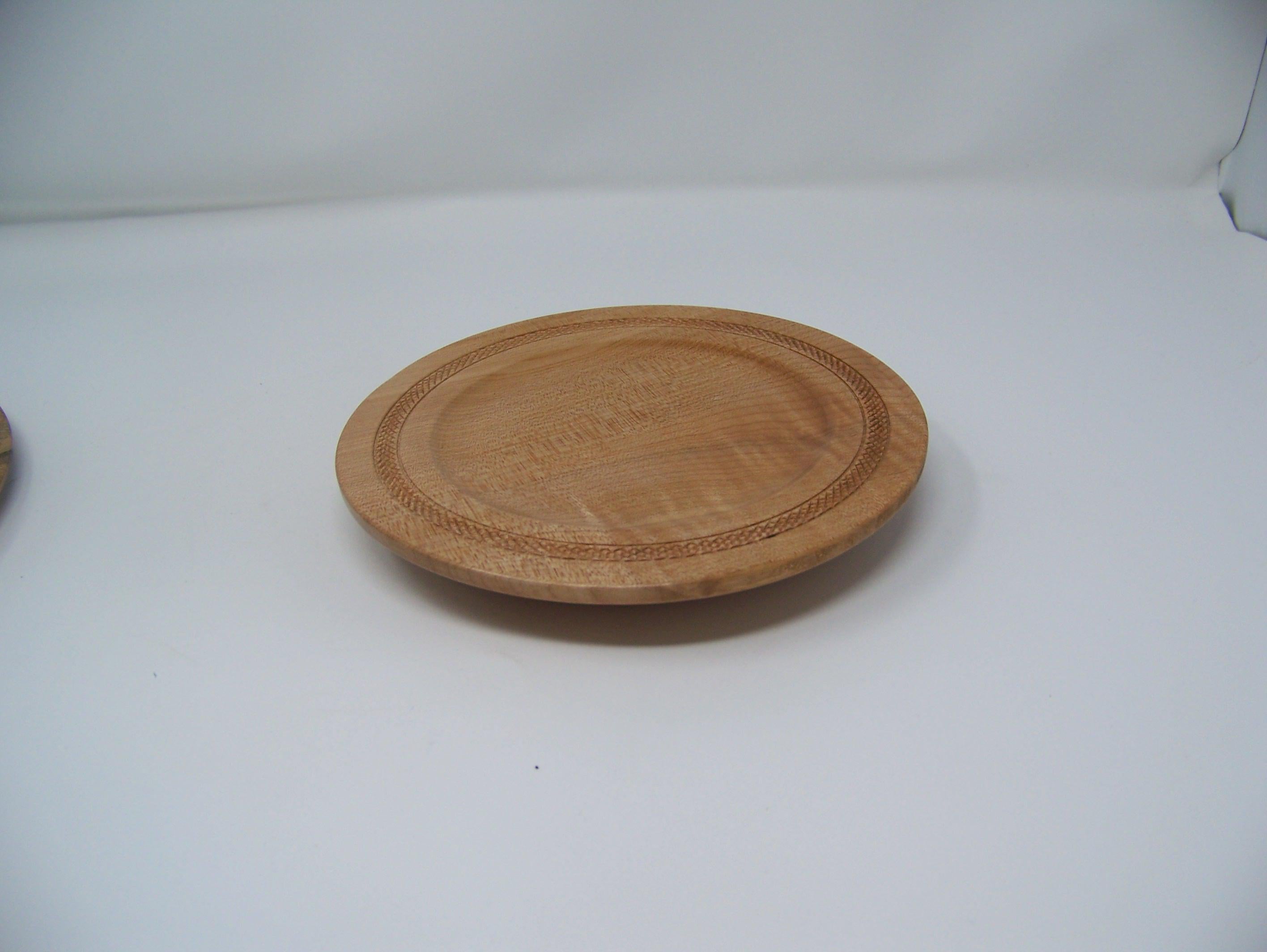 Maple Plate - Small - with detailing around the edge.