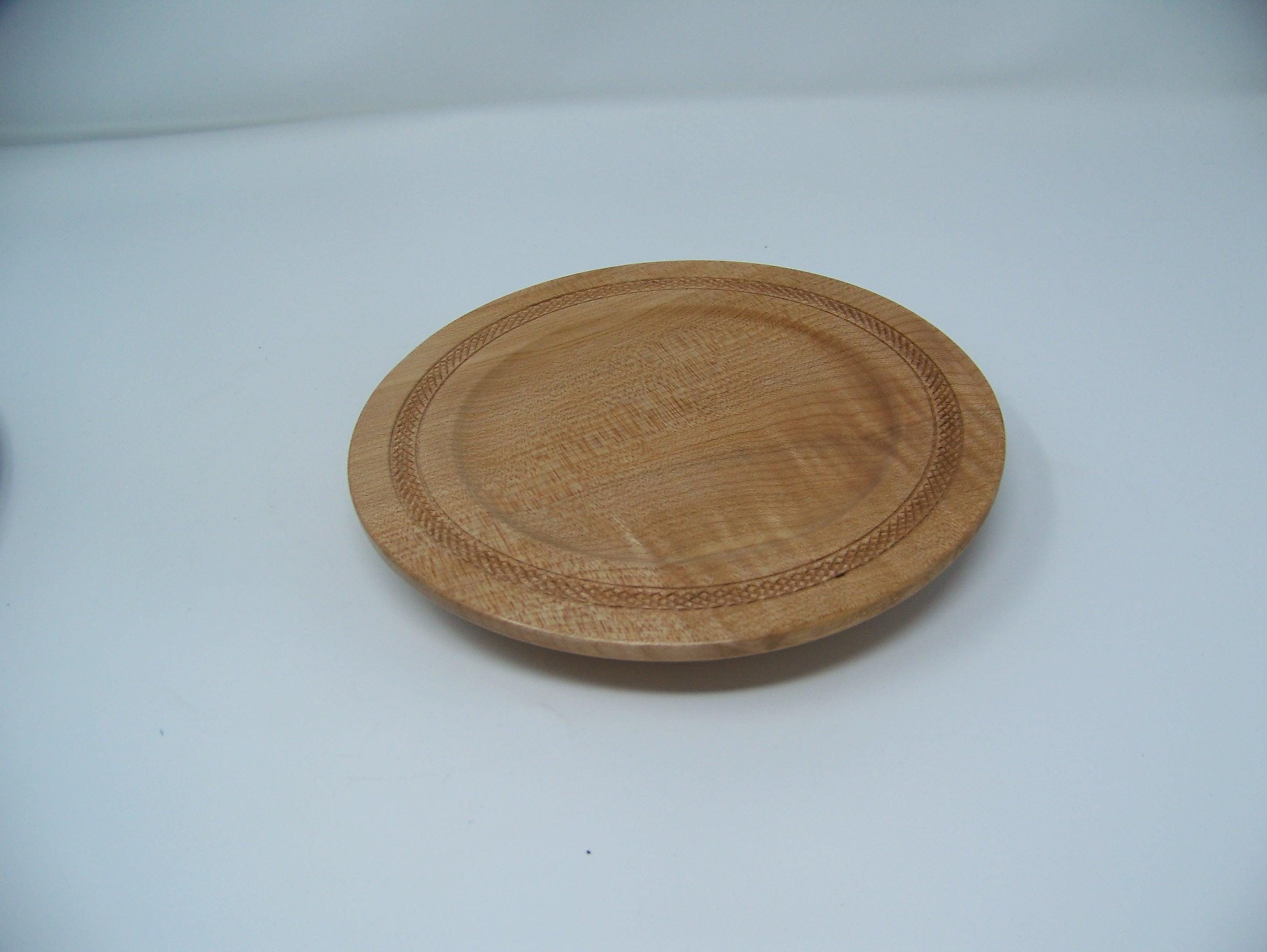 Maple Plate - Small - with detailing around the edge.
