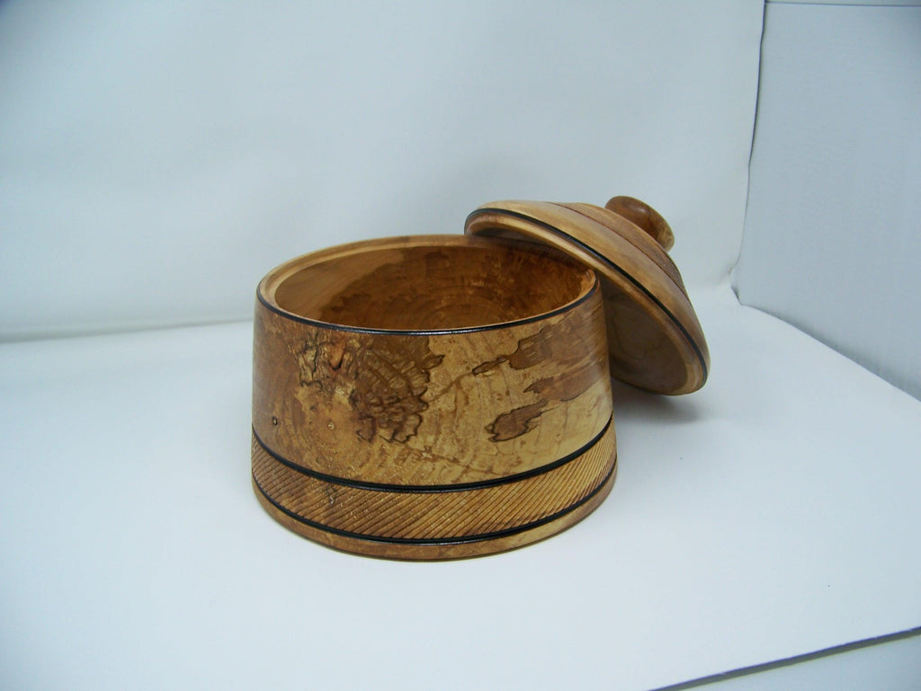 Maple Cookie Jar/Canister/Bowl with Lid - Lathe Turned - Detailing