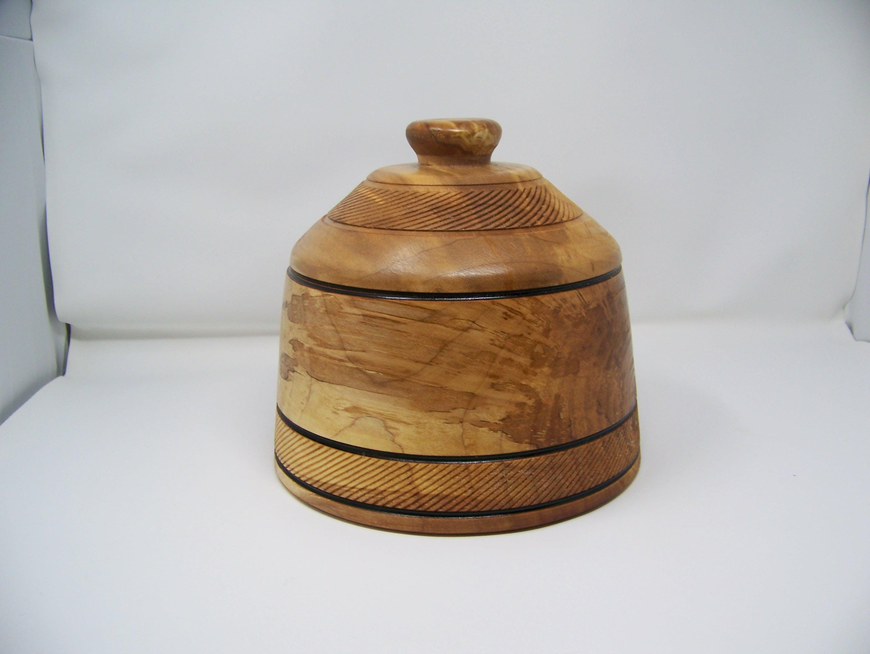 Maple Cookie Jar/Canister/Bowl with Lid - Lathe Turned - Detailing