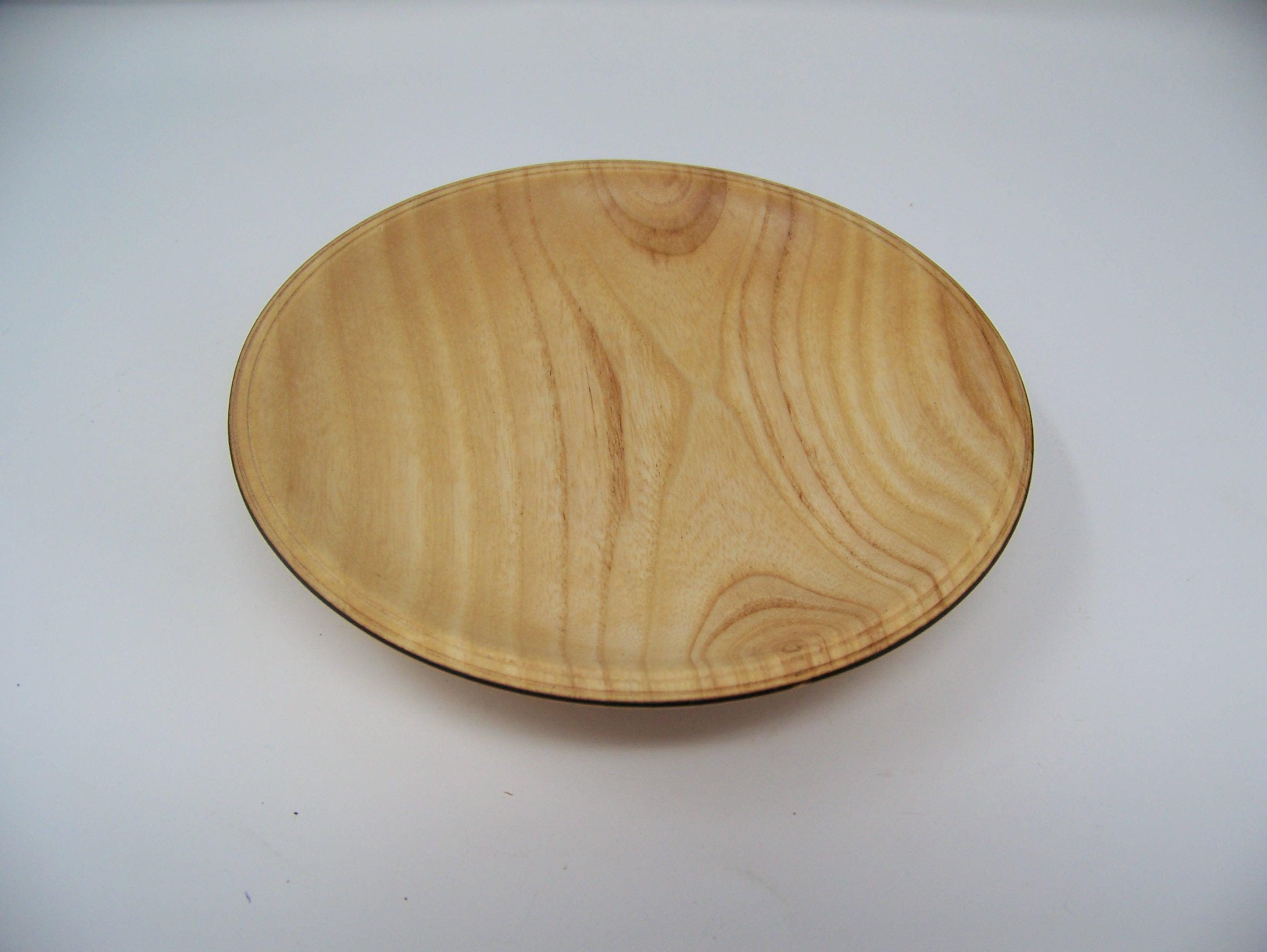 Ash Bowl - lathe turned - detailing around bowl