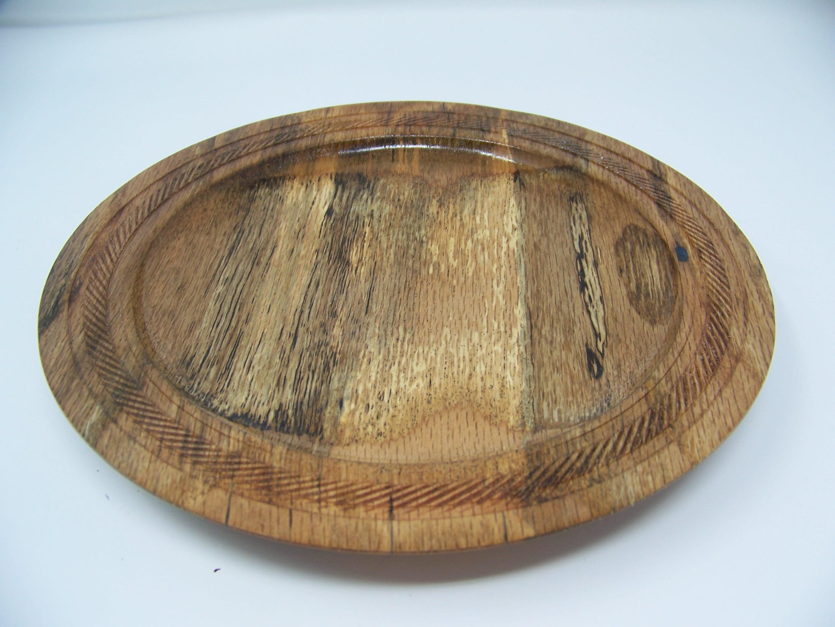 Oak Plate - lathe turned - food safe
