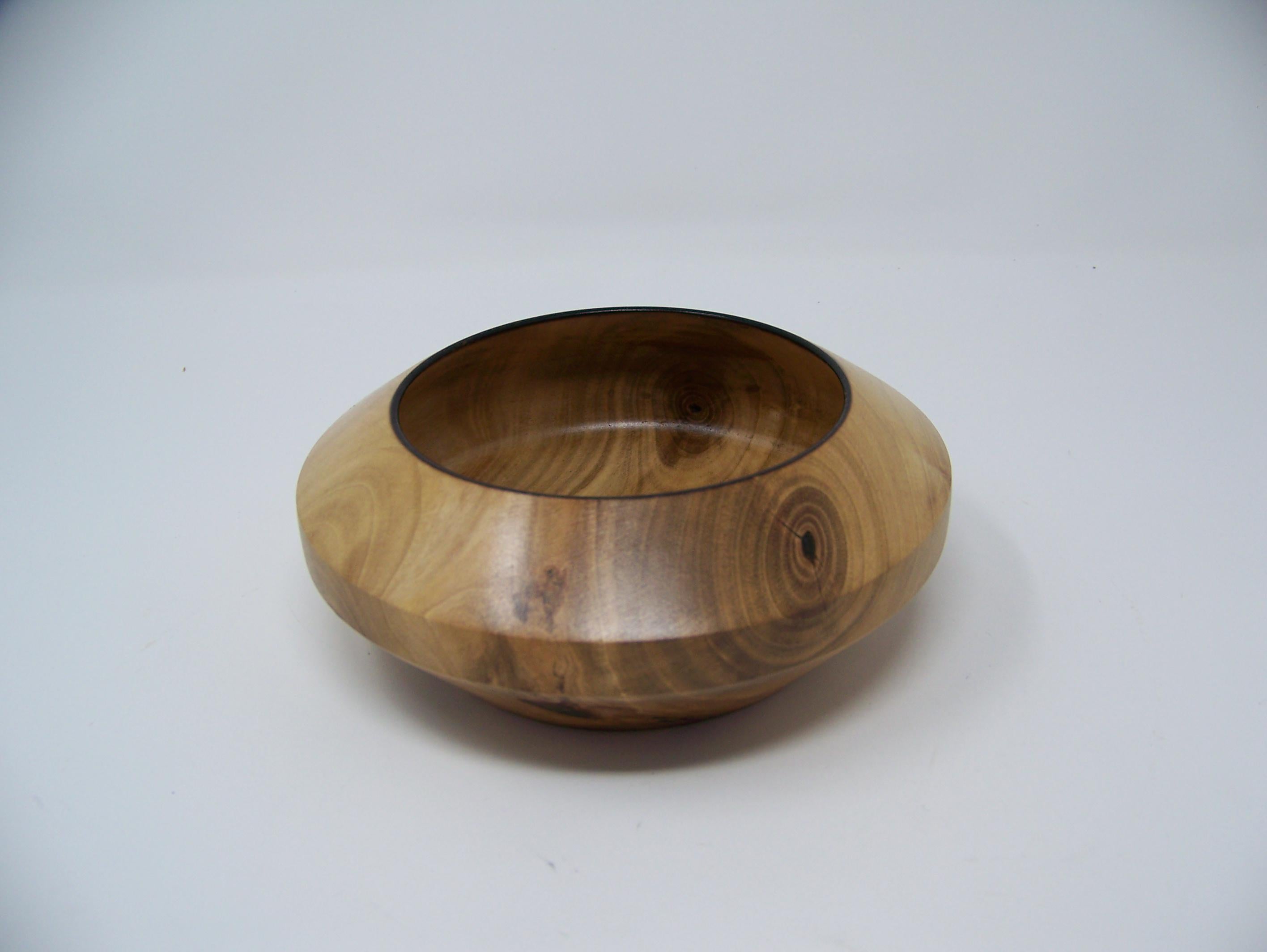 Locust bowl - beautiful design - wood grain -