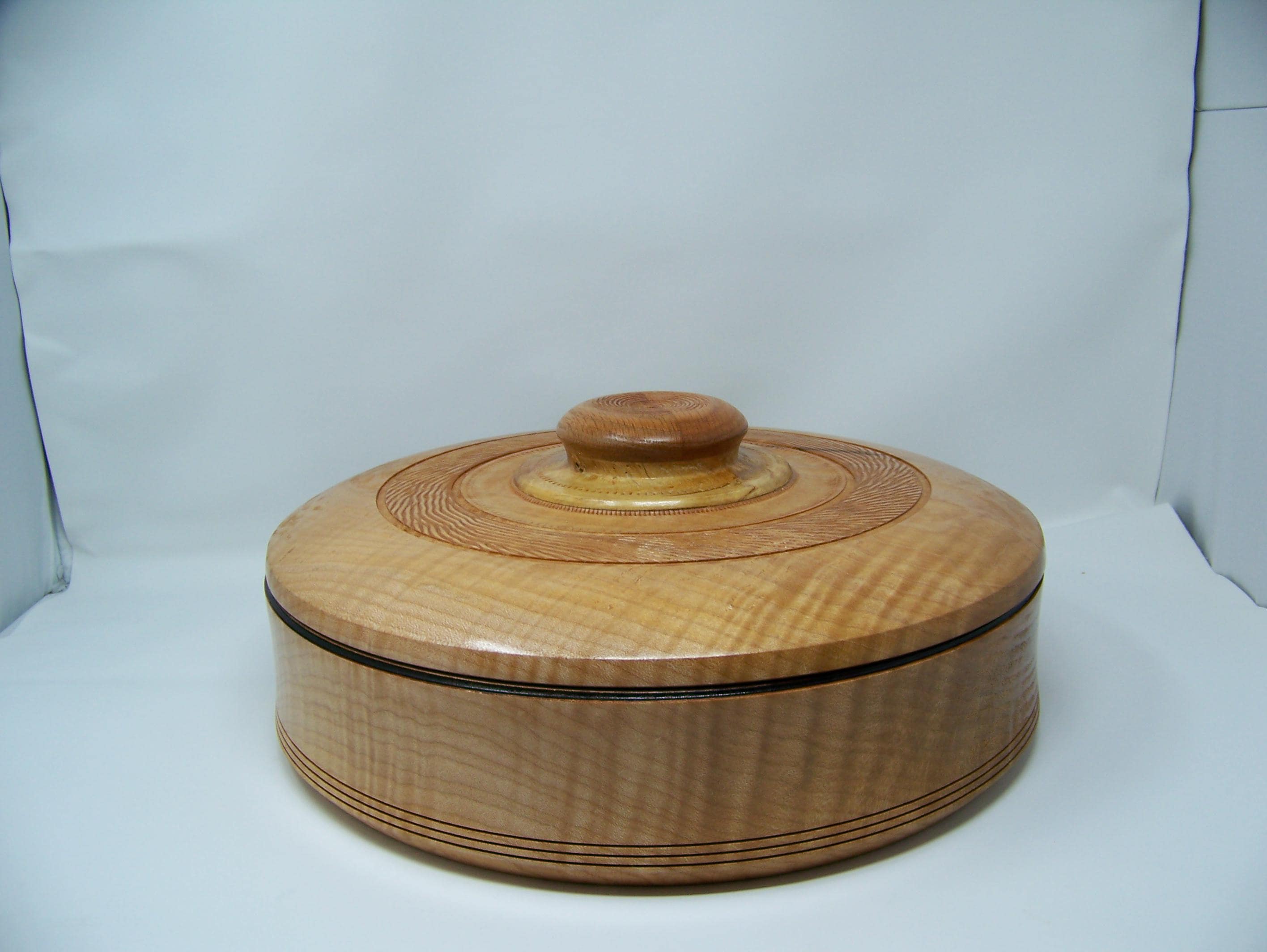 Figured Maple - covered Chip and Dip Bowl with Blue glitter epoxy inlay - detailing - large bowl