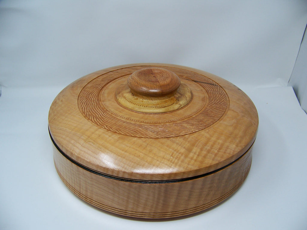 Figured Maple - covered Chip and Dip Bowl with Blue glitter epoxy inlay - detailing - large bowl