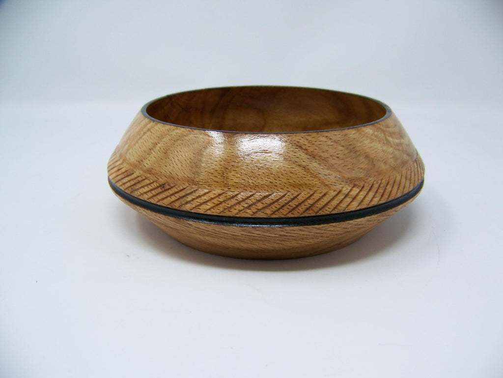 Oak - decorative - unique shaped bowl/with edge detailing.