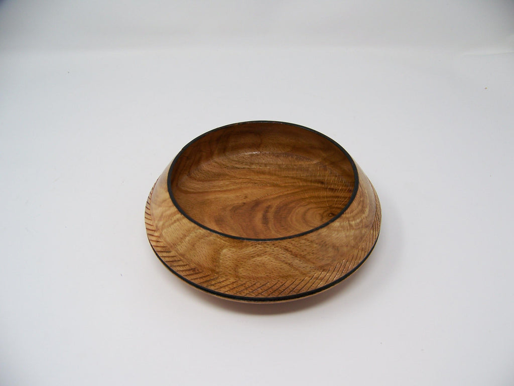 Oak - decorative - unique shaped bowl/with edge detailing.