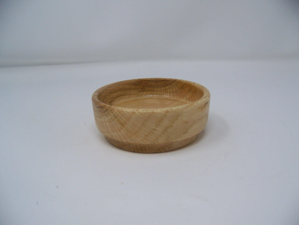 Small Oak bowl - lathe turned - Trinket Bowl